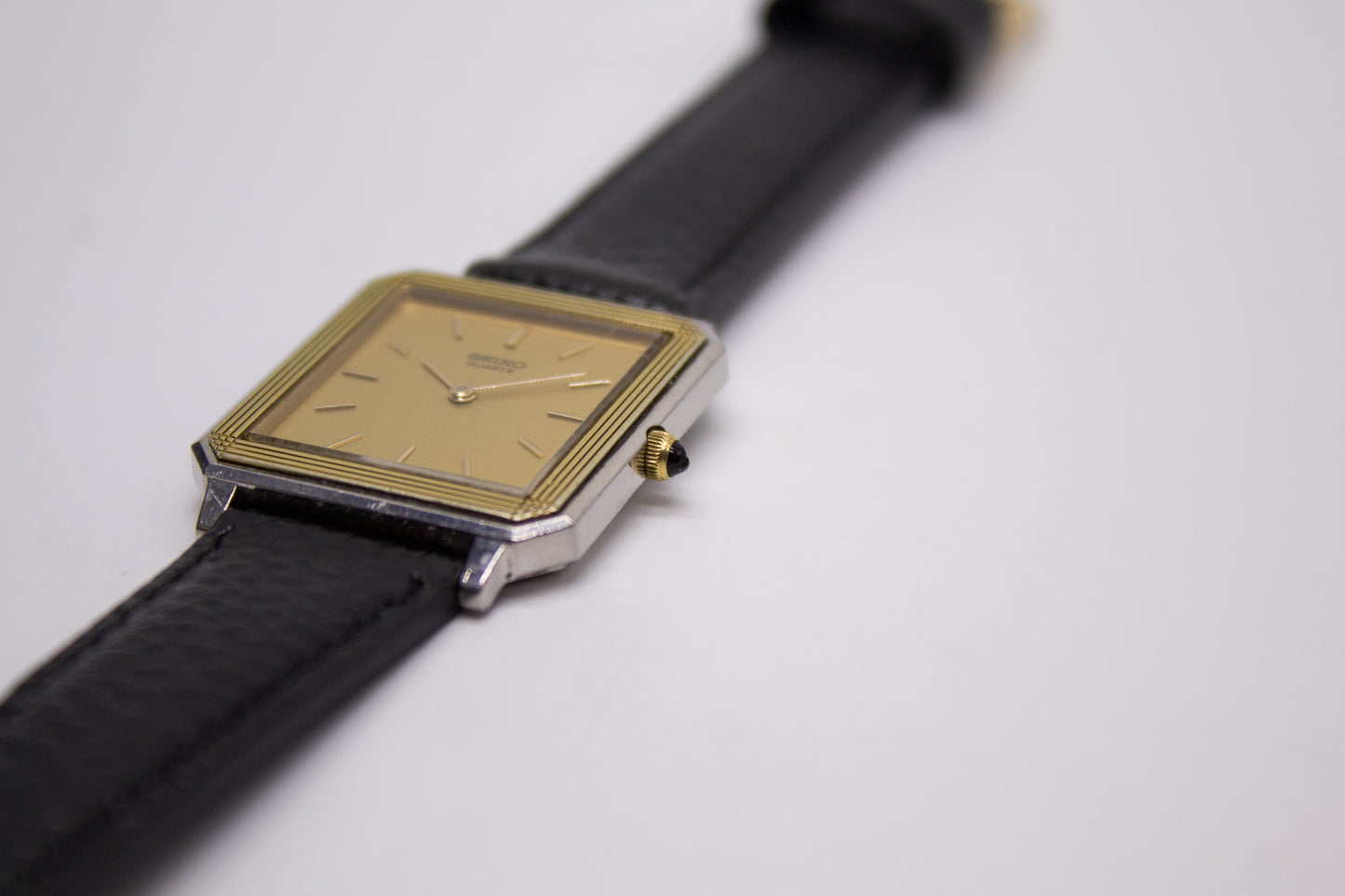1979 Seiko Quartz Golden Washi Dial Two Tone Men's Wrist-Watch