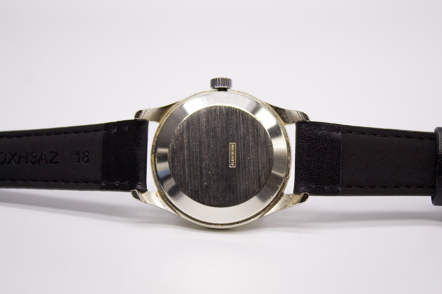 [Serviced] 1960s Saxony Mechanical Tri-Textured Dial Men's Wrist-Watch