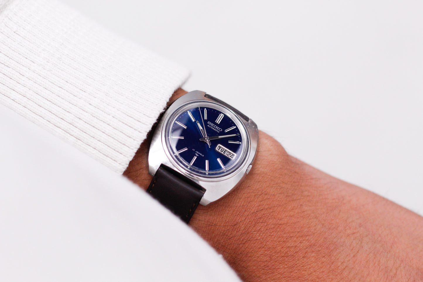 [Serviced] 1973 Seiko Automatic Marine Blue Dial Men's Wrist Watch