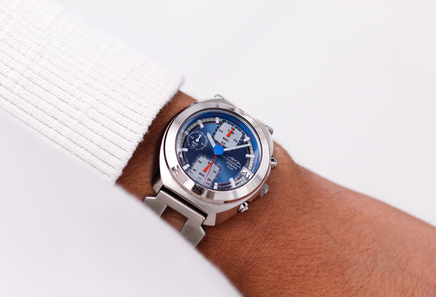 2007 Alba 'AKA' Quartz Sky Blue Sunburst Dial Chronograph Men's Wrist-Watch