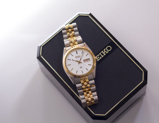 [Near Mint] 1991 Seiko SQ Two Tone 'Baby Day-Date' Men's Wrist-Watch W/Box & Papers