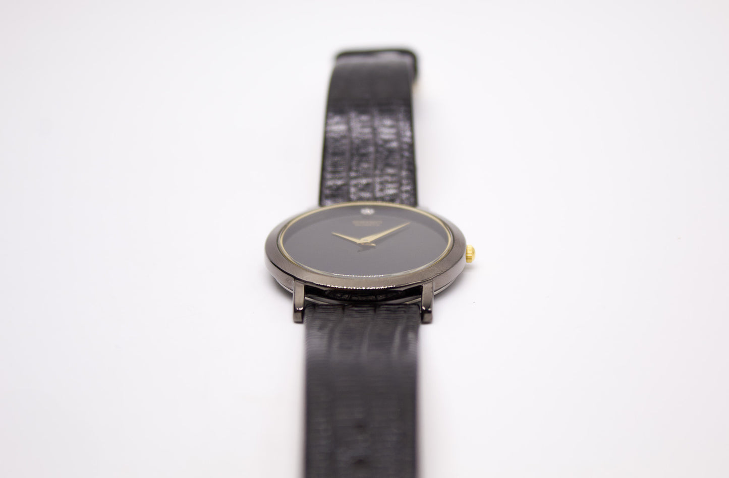 1990s Seiko Quartz Inky Black Dial Men's Wrist Watch Full-Set