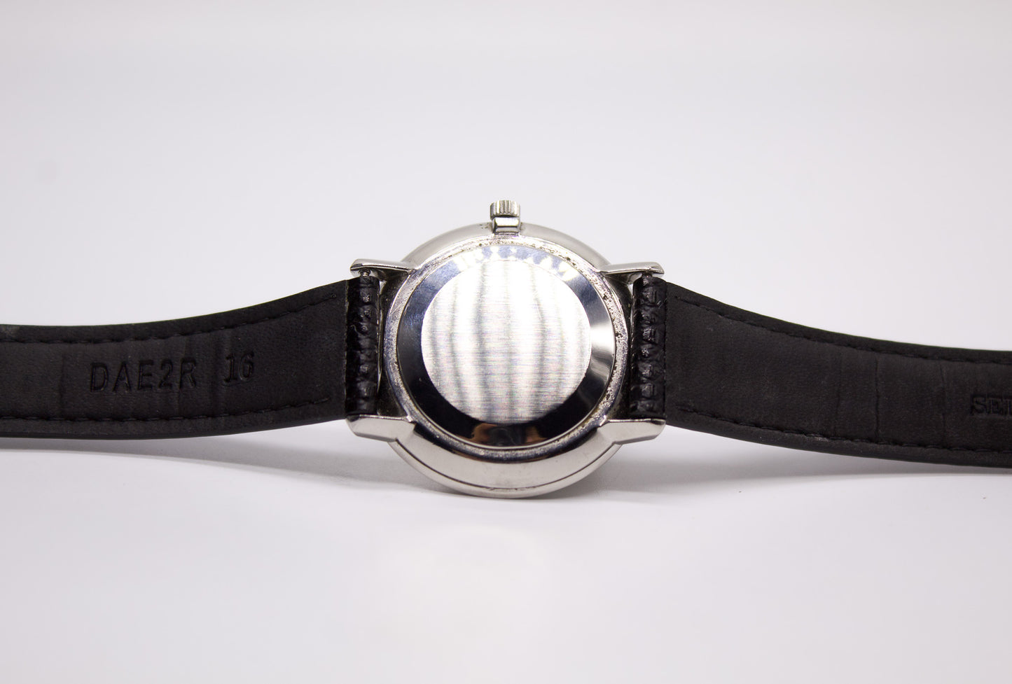 [Serviced] 1970s Omega De Ville Mechanical Straight Grain Silver Dial