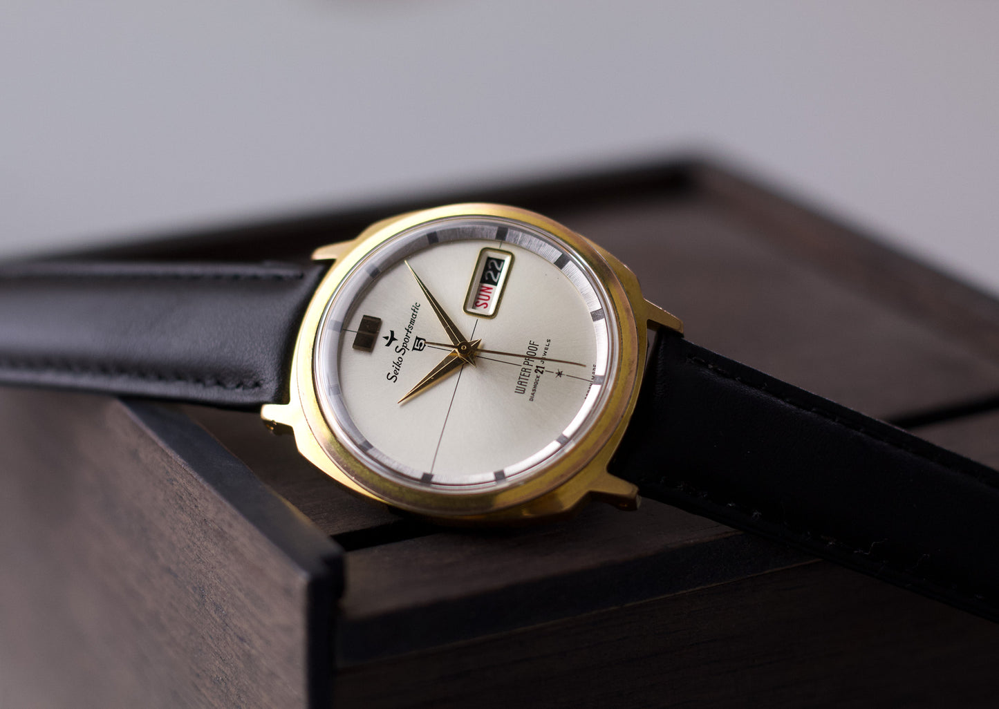 1960s Seiko Sportsmatic 5 Champagne Sunburst Dial Men's Wrist-Watch