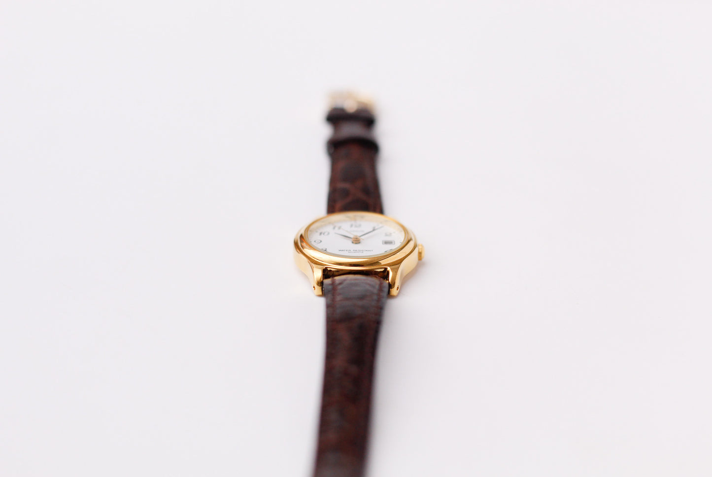 [Mint] 1990s Lorus Quartz Stark White Arabic Numeral Dial Ladies' Wrist-Watch