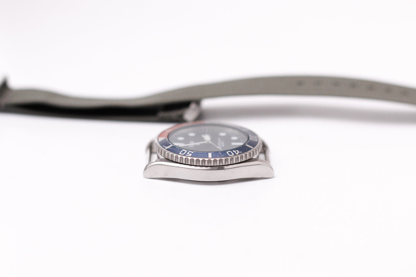 1981 Pulsar Quartz Marine Blue Dial Pepsi Diver Men's Wrist-Watch