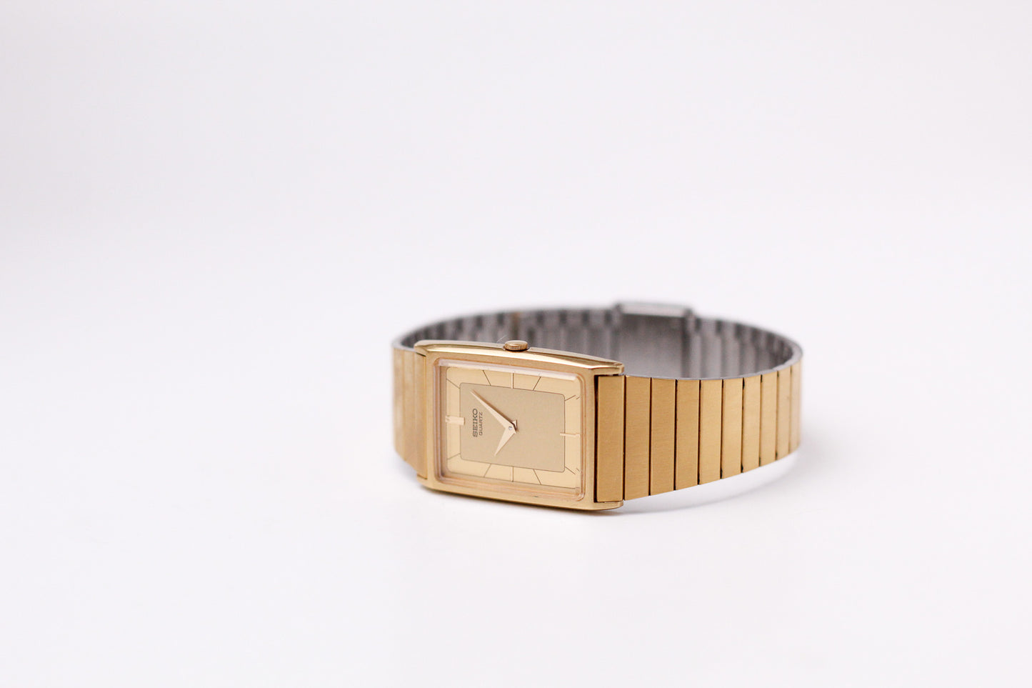 1984 Seiko Quartz 'Tank' Gold Toned Men's Wrist Watch