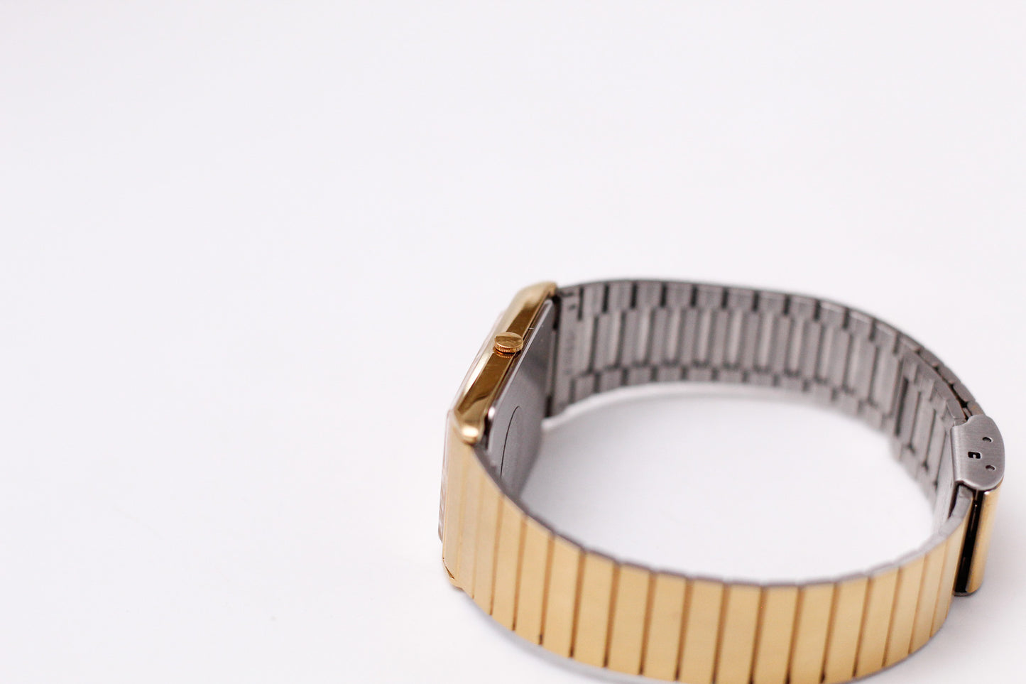 1984 Seiko Quartz 'Tank' Gold Toned Men's Wrist Watch