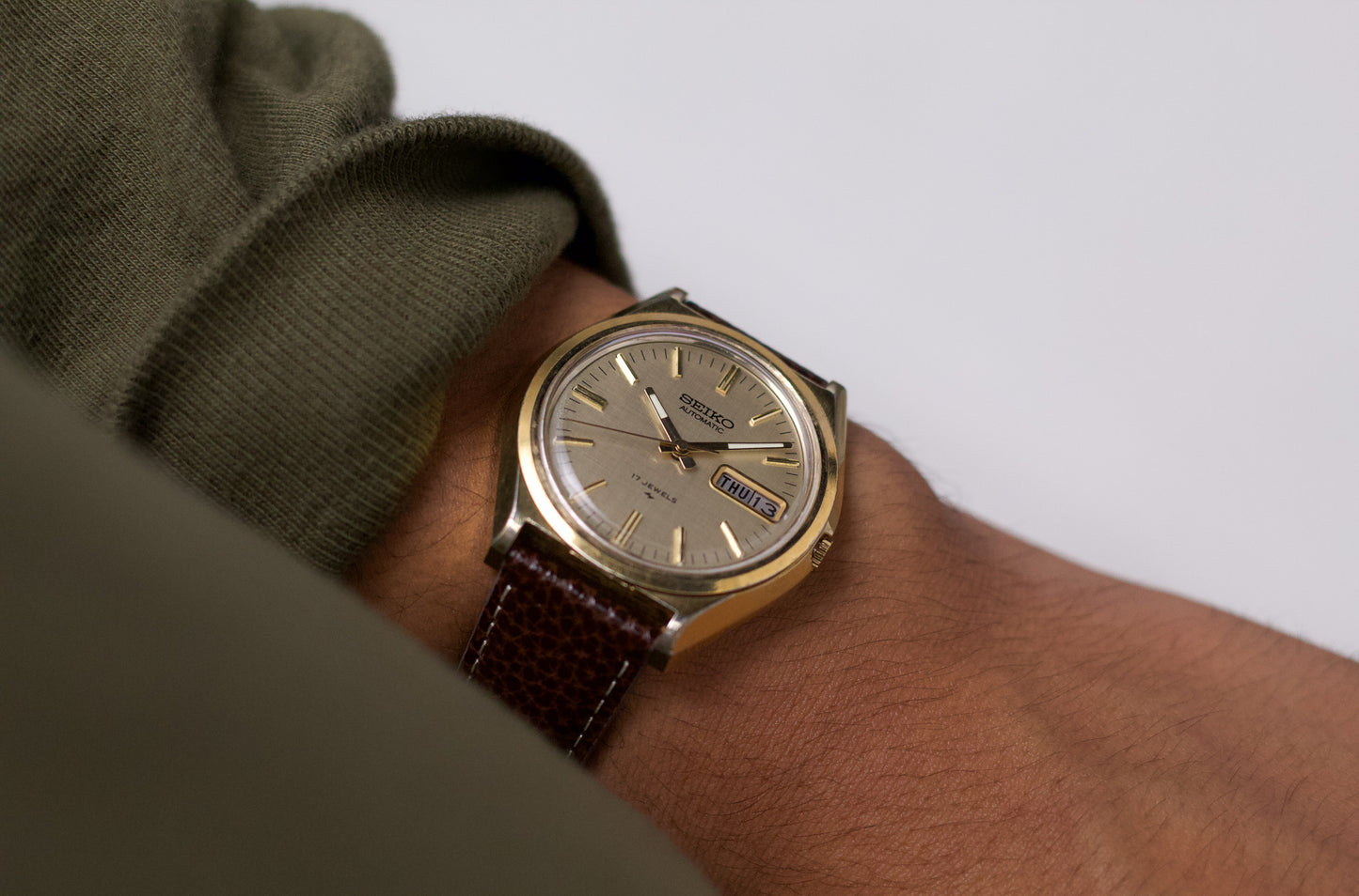 [Serviced] 1974 Seiko Automatic Golden Linen Dial Men's Wrist-Watch