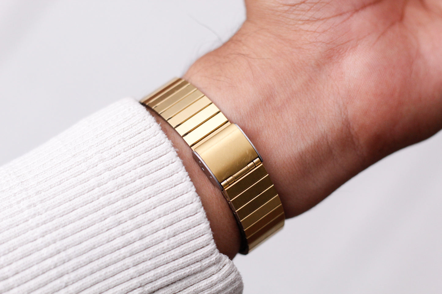 1984 Seiko Quartz 'Tank' Gold Toned Men's Wrist Watch