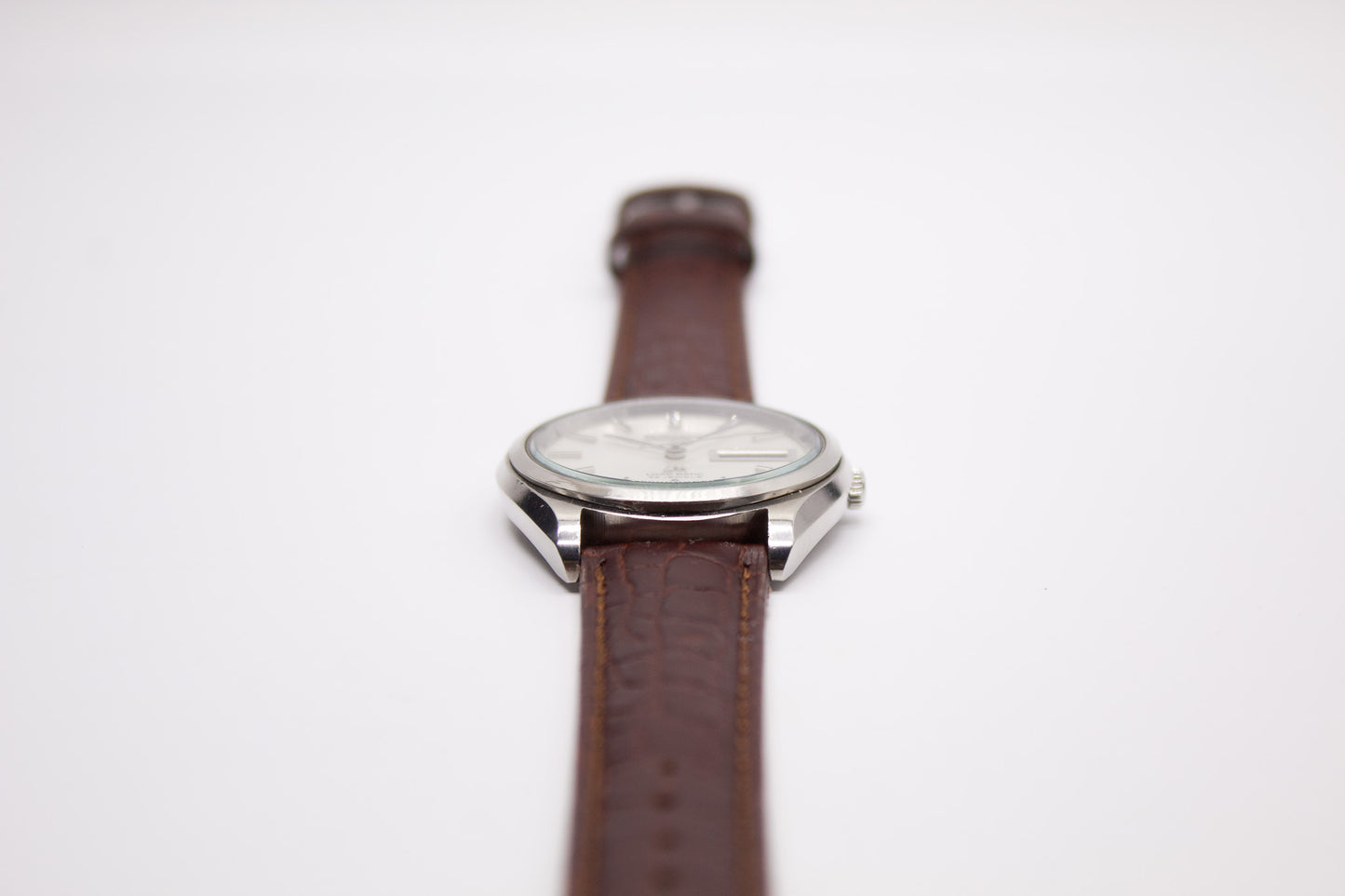 [Serviced] 1969 Seiko Lord-Matic Silver Sunburst Dial Men's Wrist-Watch