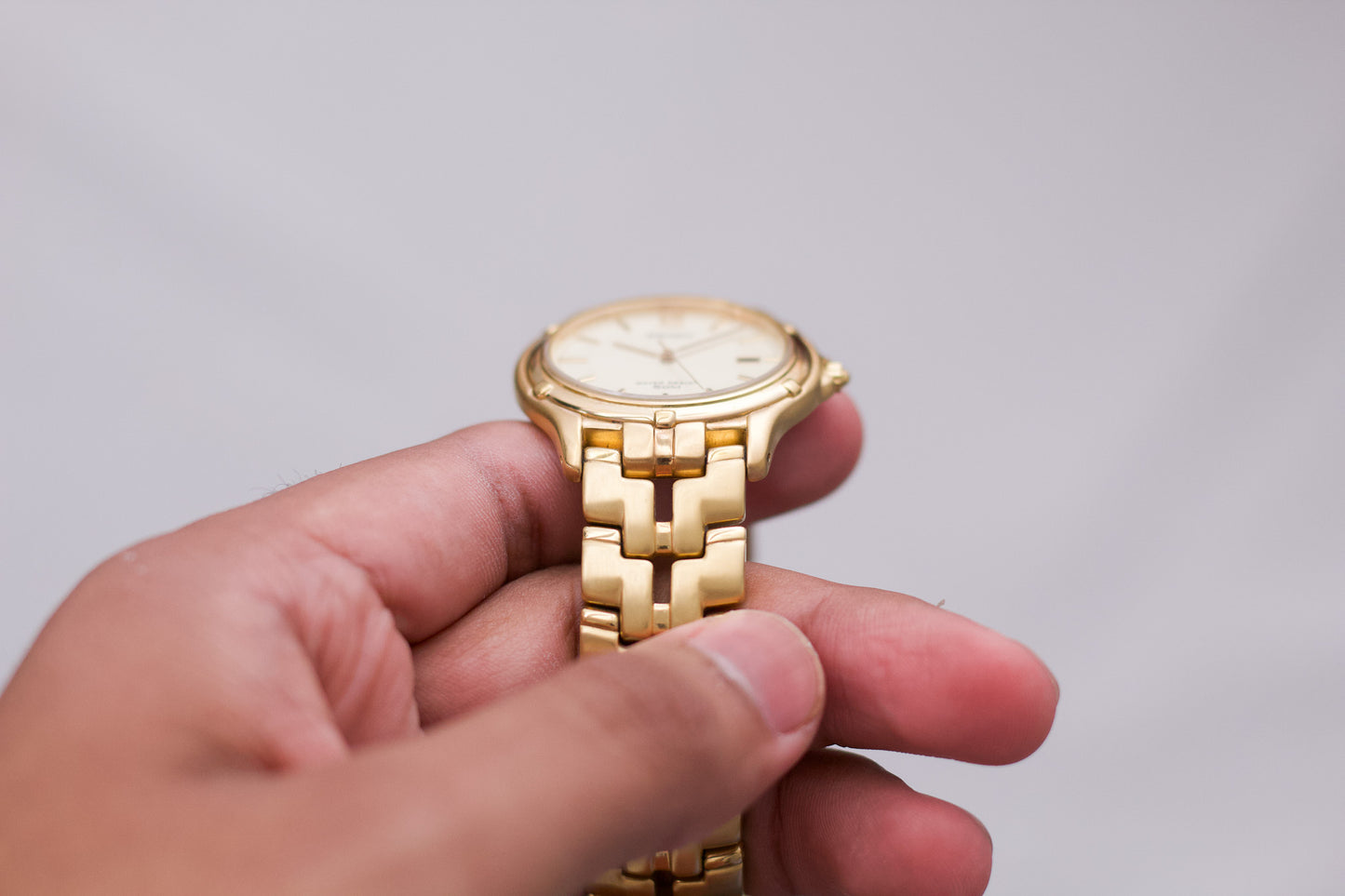 1997 Seiko Quartz Pale Golden Dial Men's Wrist-Watch W/Box