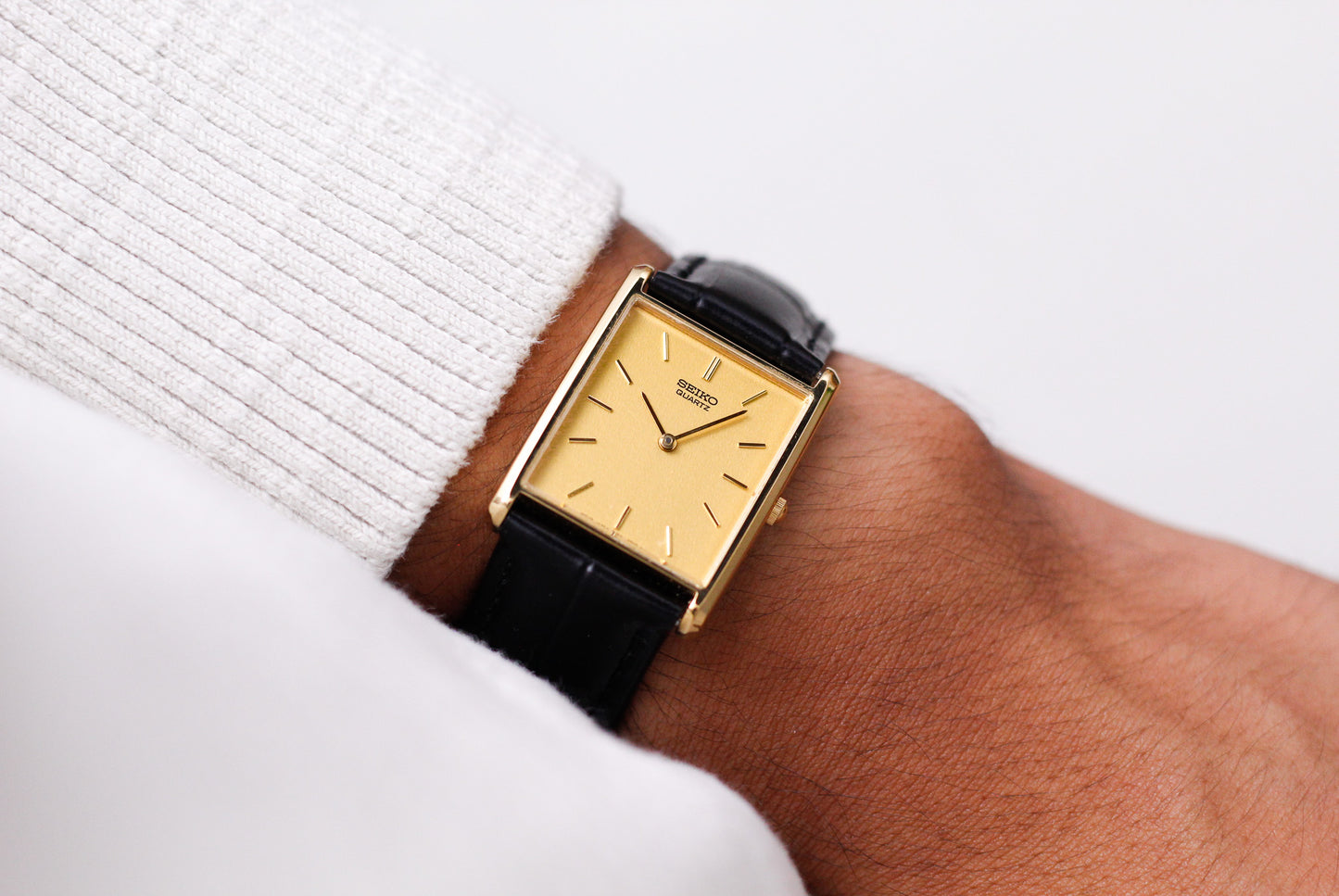 1993 Seiko Quartz Tank Golden Washi Dial Men's Wrist-Watch W/Box