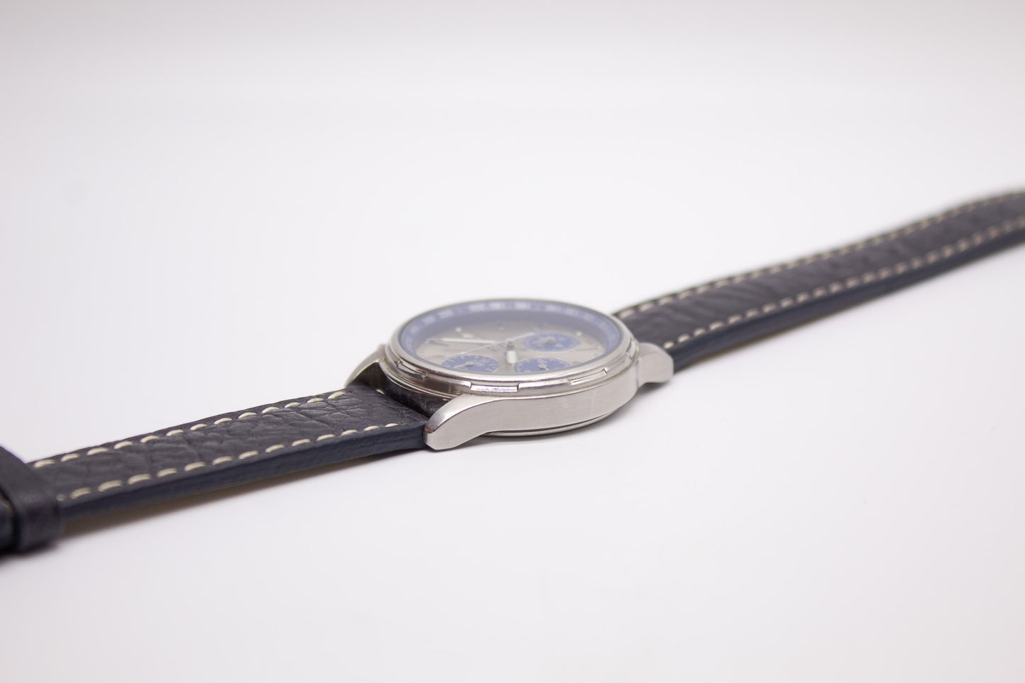 2003 Seiko Quartz Chronograph Gray Sunburst Dial Men's Wrist-Watch