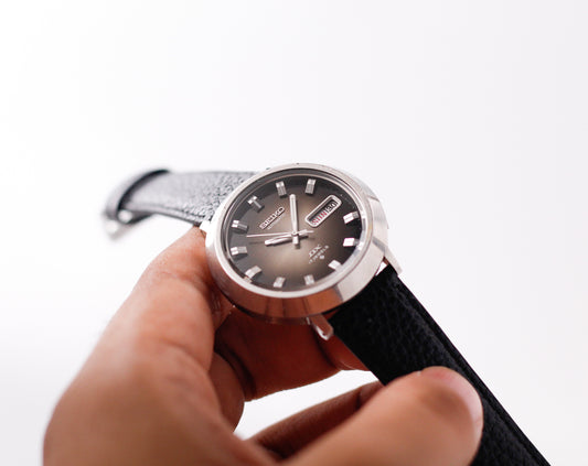 [Serviced] 1974 Seiko Deluxe Automatic 'Snake Eye' Dial Men's Wrist-Watch