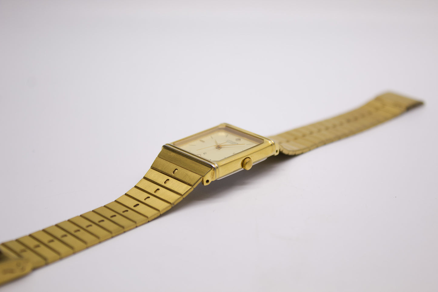 1989 Citizen Quartz Light Golden Dial Tank Men's Wrist-Watch