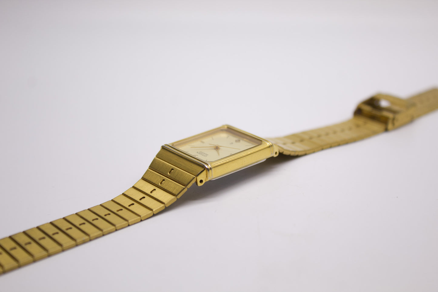 1989 Citizen Quartz Light Golden Dial Tank Men's Wrist-Watch