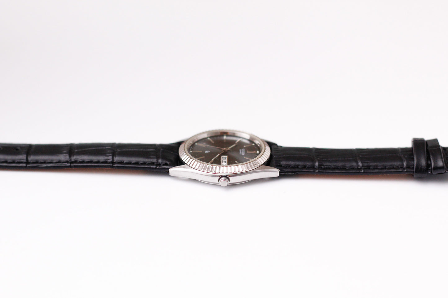 1995 Citizen Quartz 'Baby Day-Date' Metallic Blue Dial Men's Wrist-Watch