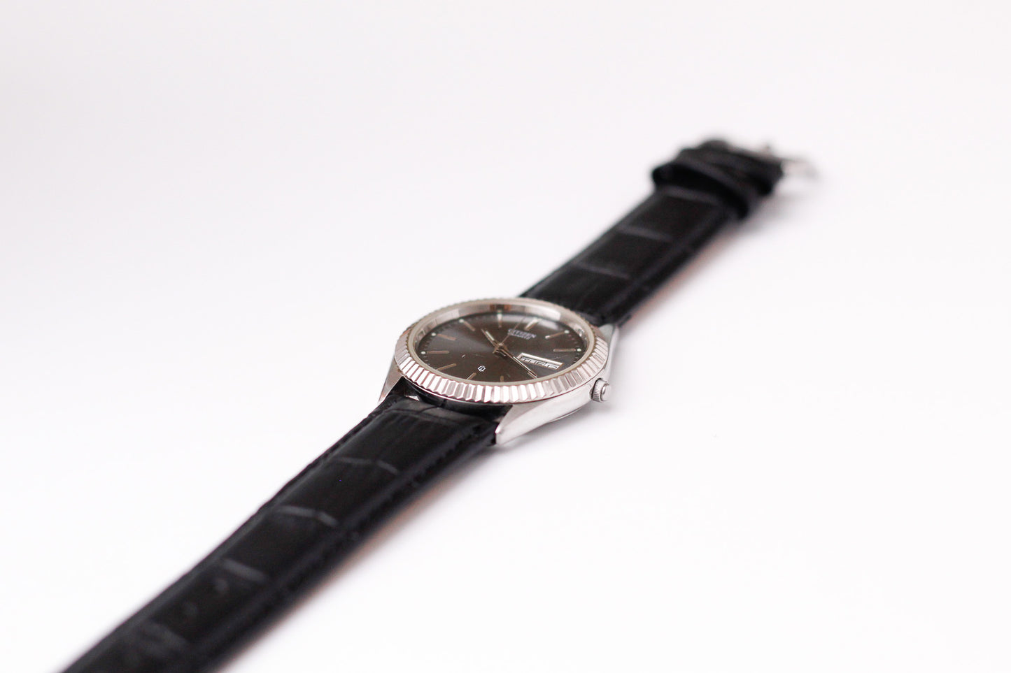 1995 Citizen Quartz 'Baby Day-Date' Metallic Blue Dial Men's Wrist-Watch