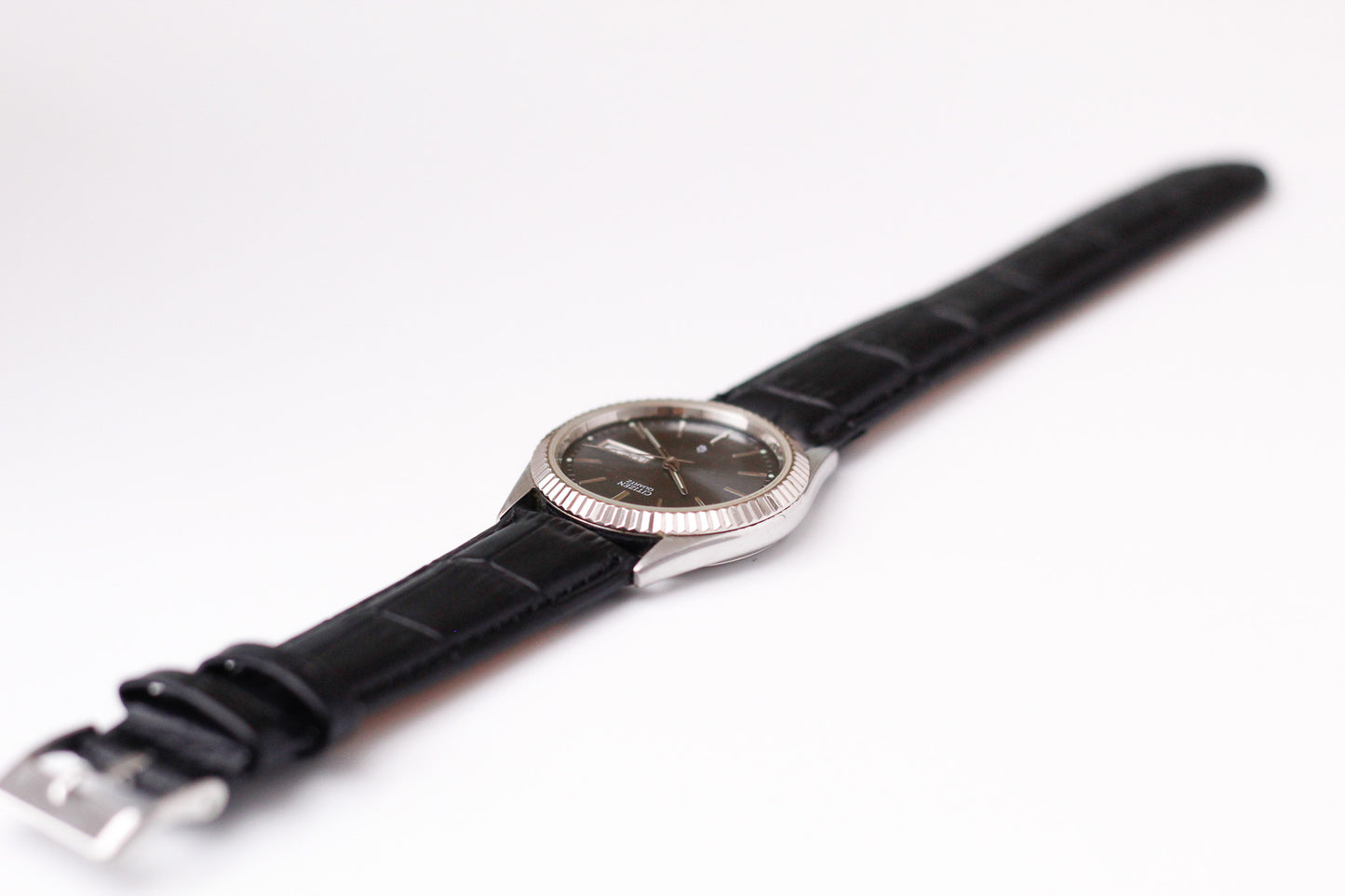 1995 Citizen Quartz 'Baby Day-Date' Metallic Blue Dial Men's Wrist-Watch
