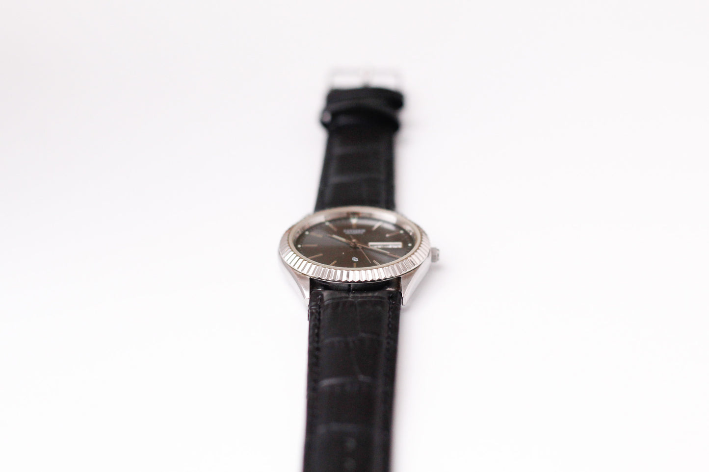 1995 Citizen Quartz 'Baby Day-Date' Metallic Blue Dial Men's Wrist-Watch