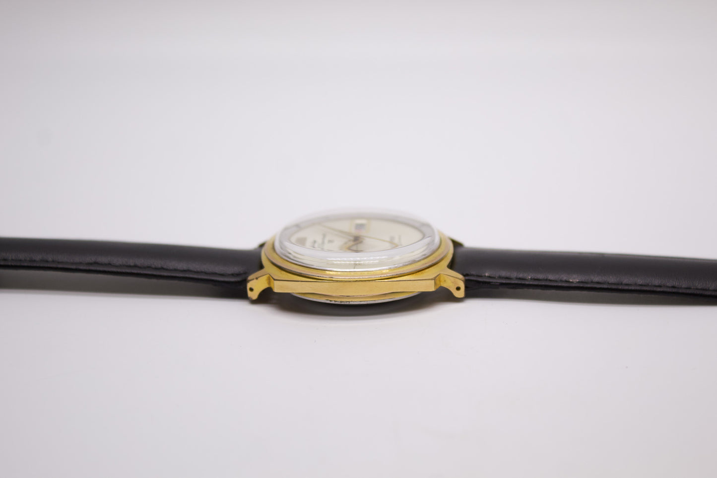 1960s Seiko Sportsmatic 5 Champagne Sunburst Dial Men's Wrist-Watch