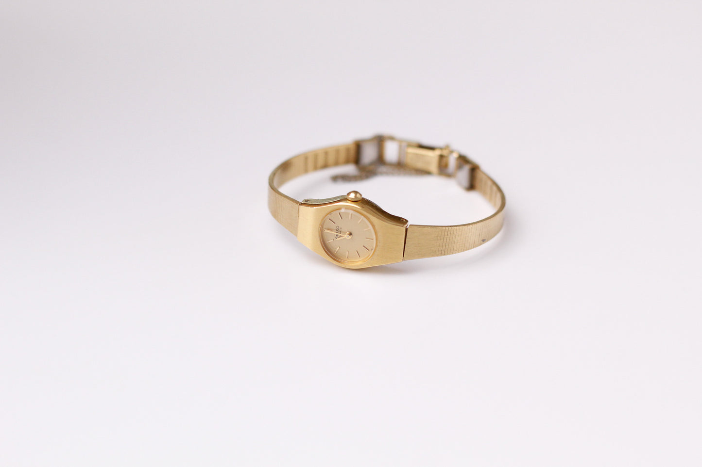 1982 Seiko Quartz Straight Grain Golden Dial Ladies' Wrist-Watch