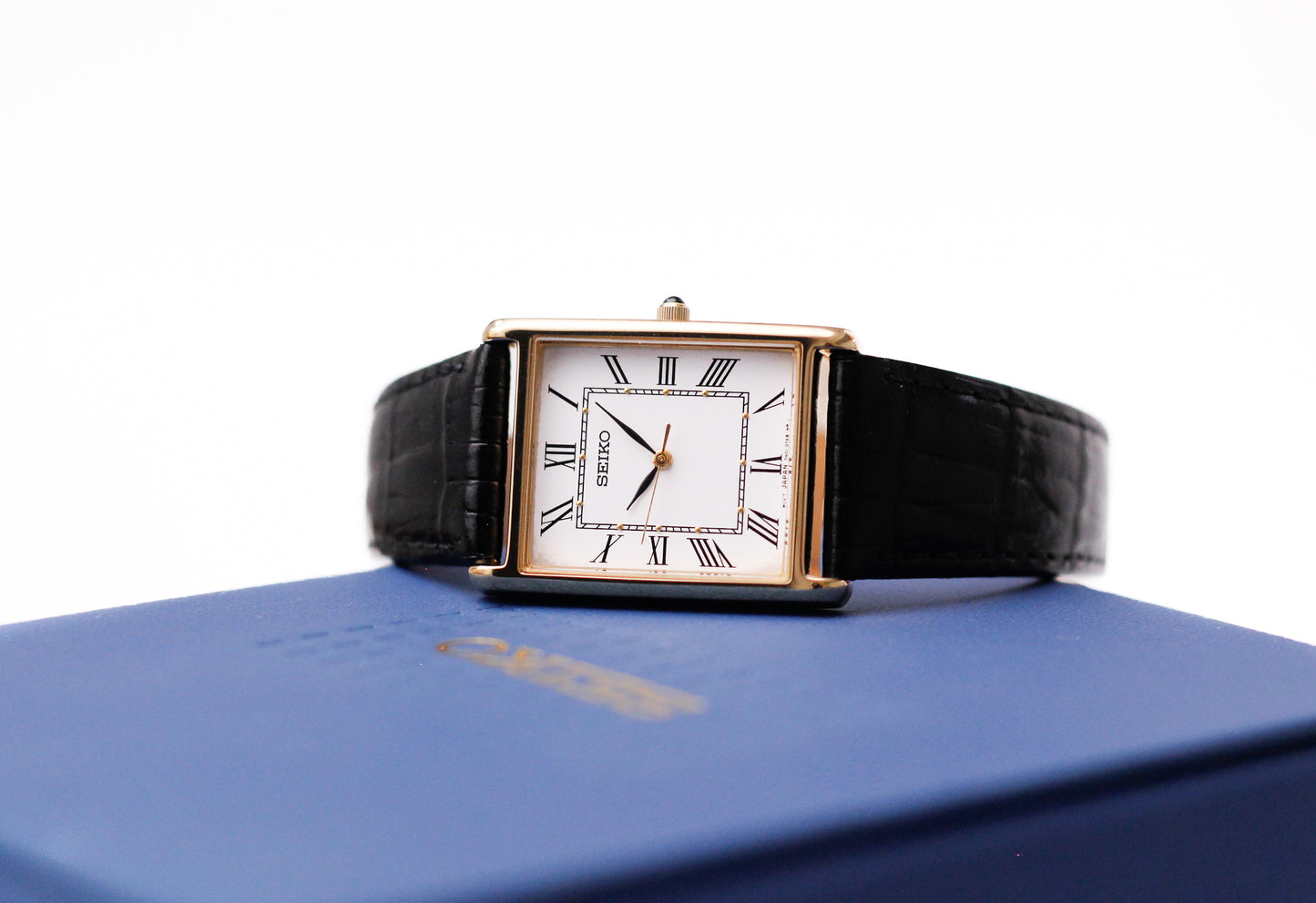 [New Old Stock] 2011 Seiko Quartz Tank Men's Wrist-Watch Full-Set