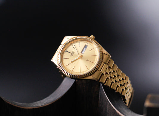 1992 Citizen CQ 'Baby Day-Date' Golden Sunburst Dial Men's Wrist-Watch