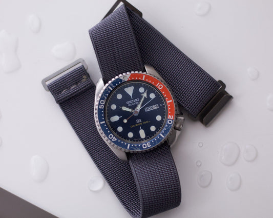 1982 Seiko Pepsi Quartz Diver Men's Wrist-Watch