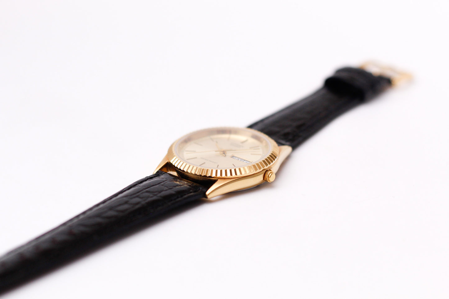 1998 Citizen CQ 'Baby Day-Date' Golden Sunburst Dial Men's Wrist-Watch