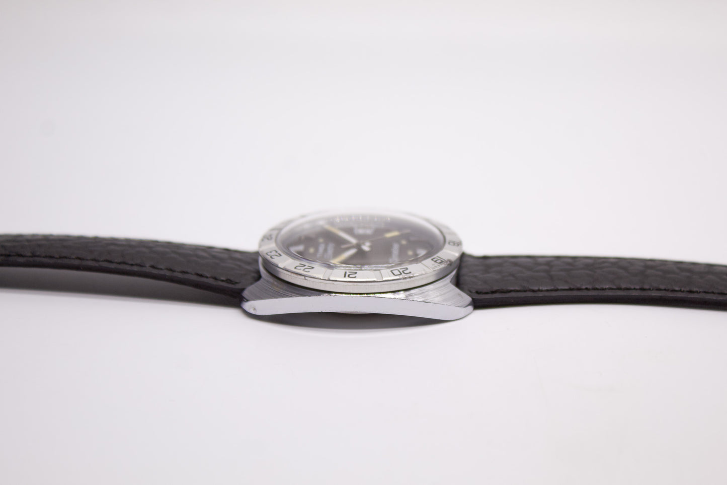 [Serviced] 1970s Timex Electronic Midnight Black Dial Dial Men's Wrist-Watch
