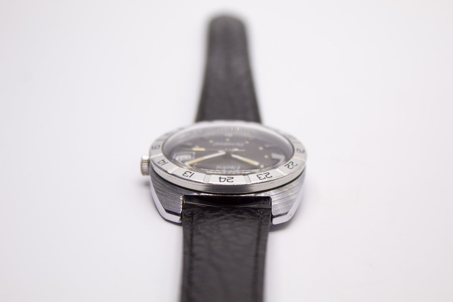 [Serviced] 1970s Timex Electronic Midnight Black Dial Dial Men's Wrist-Watch