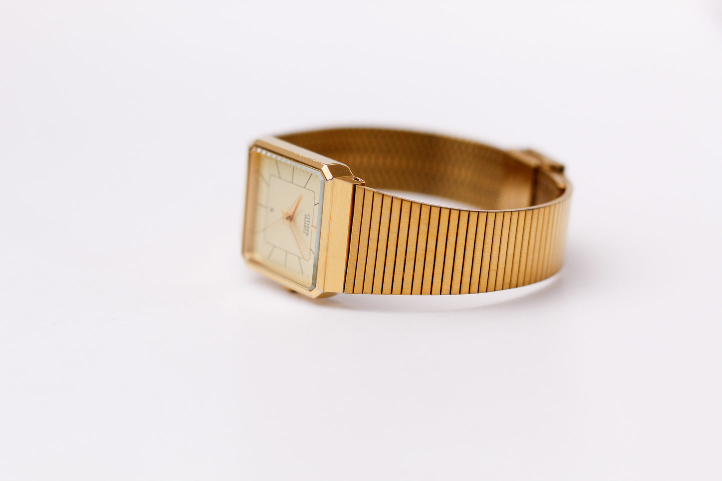1993 Citizen Quartz Golden 'Tank' Men's Wrist-Watch