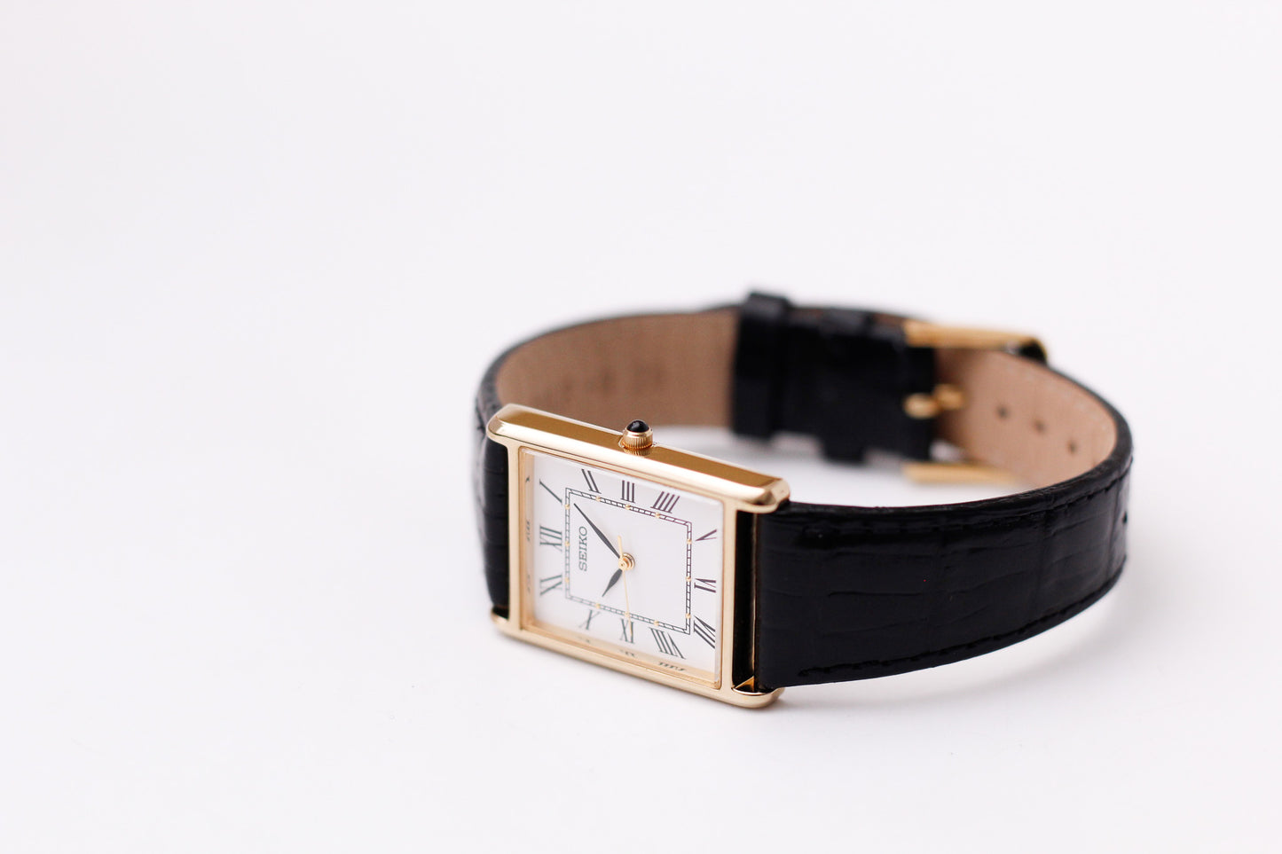 [New Old Stock] 2011 Seiko Quartz Tank Men's Wrist-Watch Full-Set