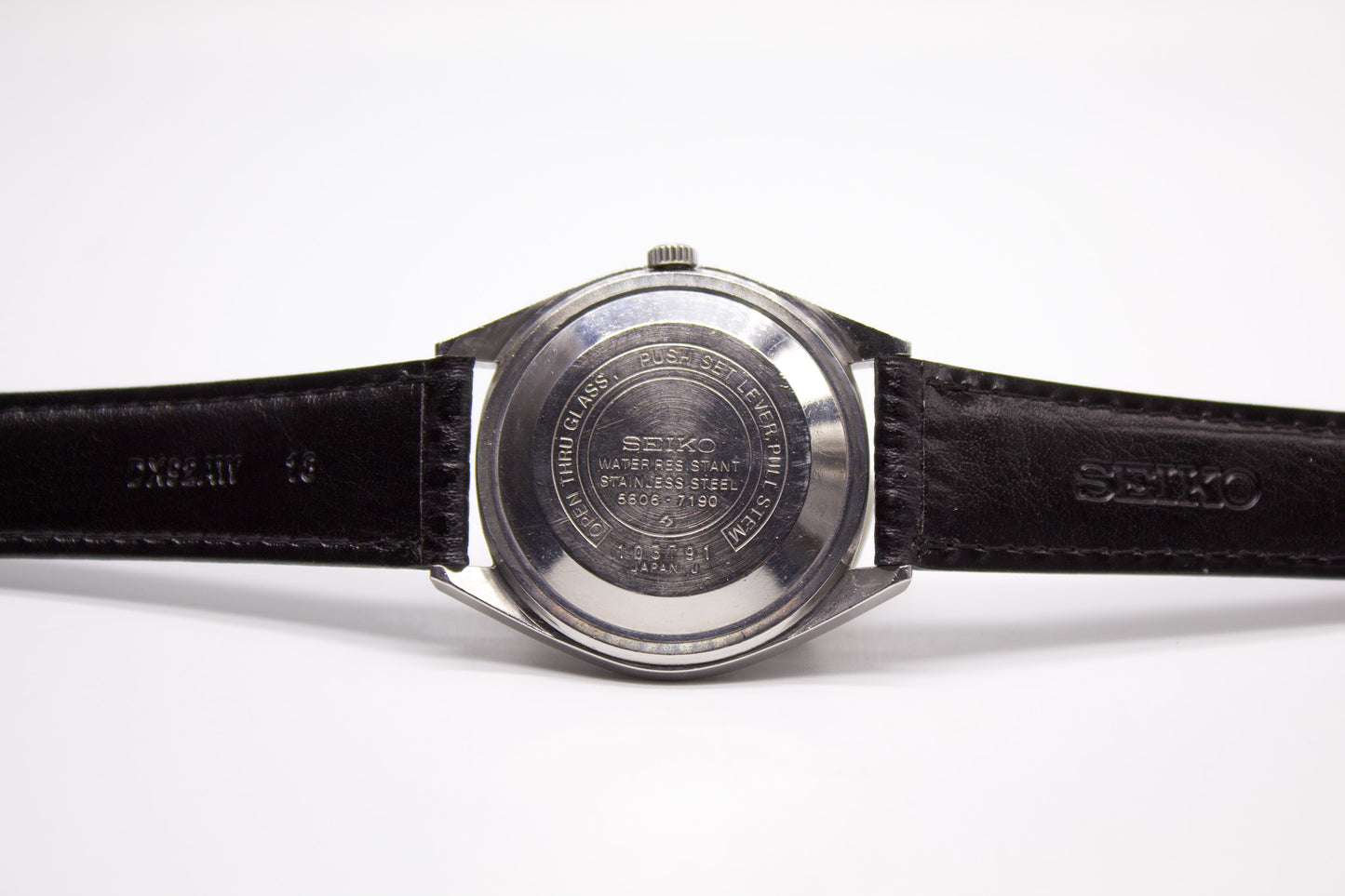 [Serviced] 1971 Seiko Lord-Matic Golden Gray Sunburst Dial Men's Wrist-Watch