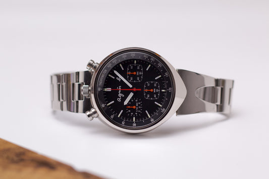 1997 Seiko Quartz Agnès B. Bullhead Chronograph Men's Wrist-Watch