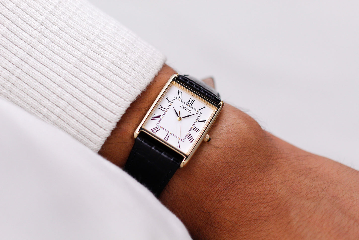 [New Old Stock] 2011 Seiko Quartz Tank Men's Wrist-Watch Full-Set