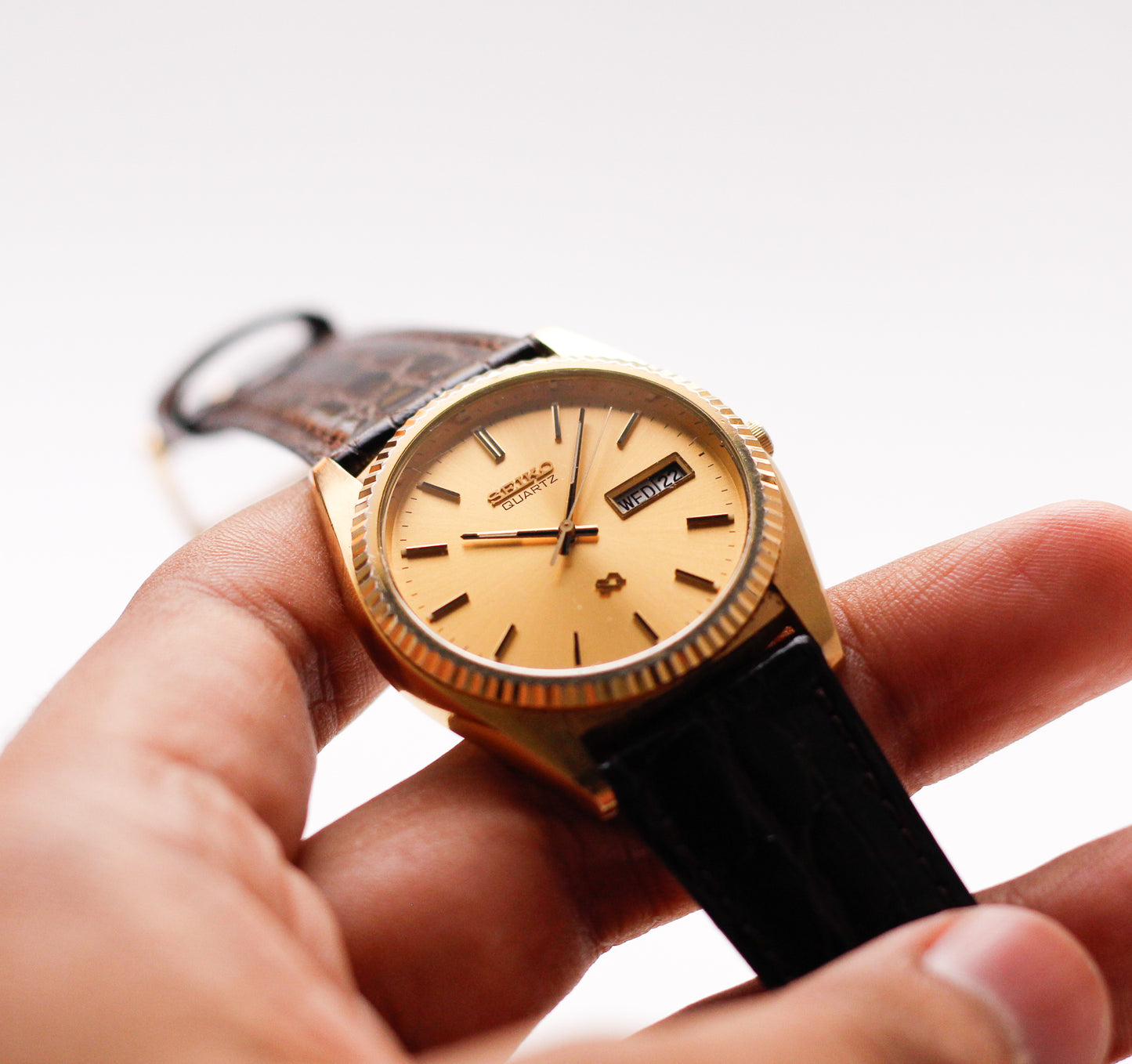 1992 Seiko SQ Baby Day-Date Men's Wrist-Watch