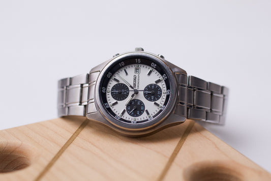 2002 Seiko Quartz Panda Chronograph Men's Wrist-Watch