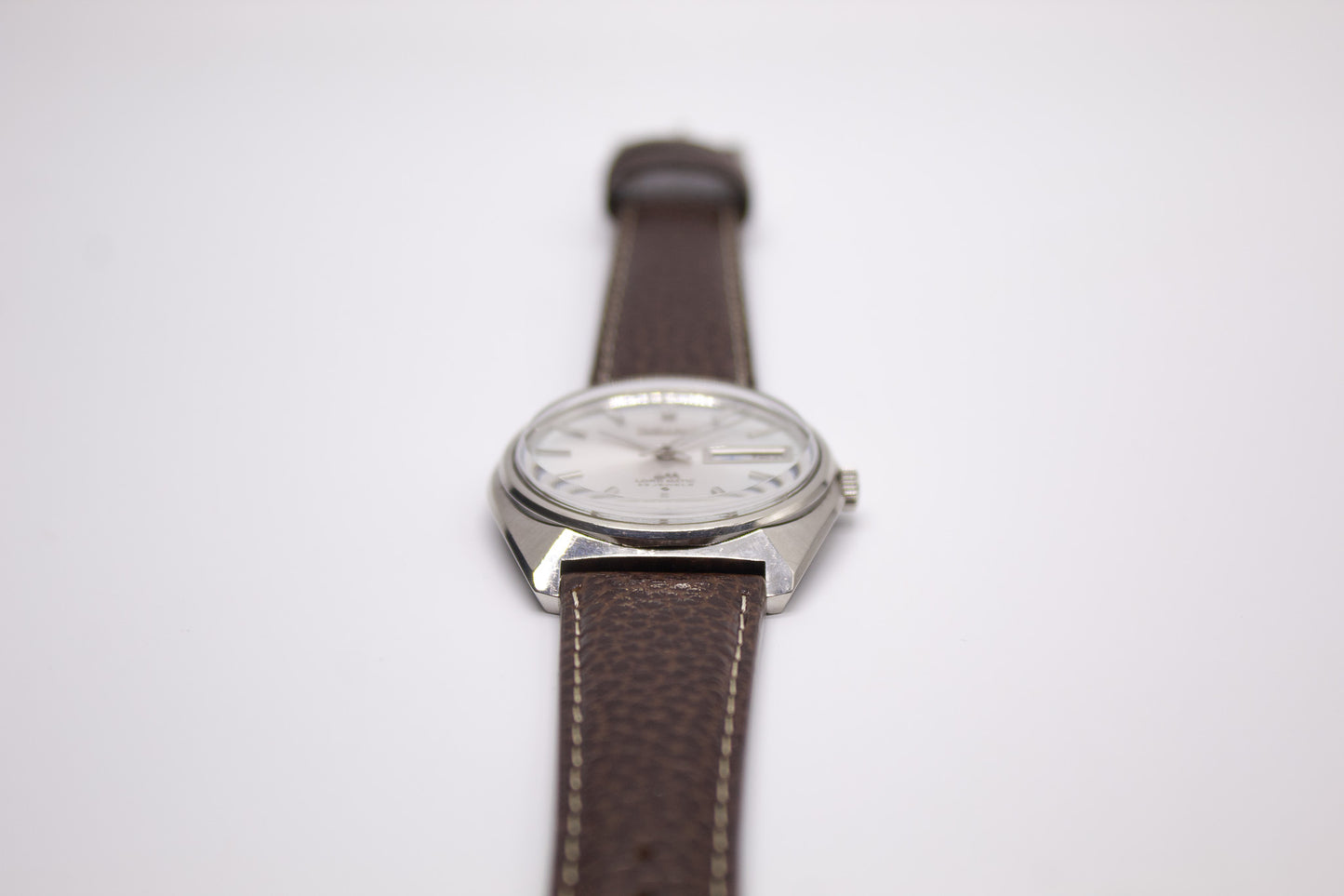 [Serviced] 1969 Seiko Lord-Matic Silver Sunburst Dial Men's Wrist-Watch