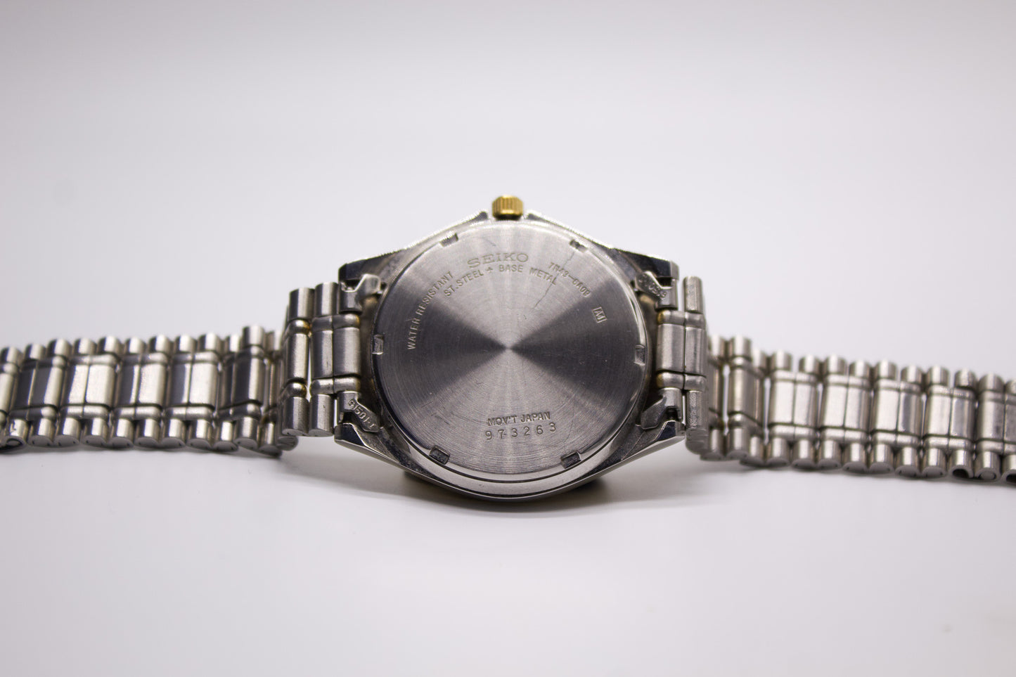 1997 Seiko Two Tone Quartz Sunburst Gray Dial Men's Wrist-Watch