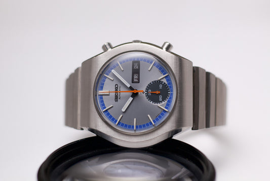[Serviced] 1976 Seiko Automatic Chronograph Brilliant Gray Sunburst Dial Men's Wrist-Watch