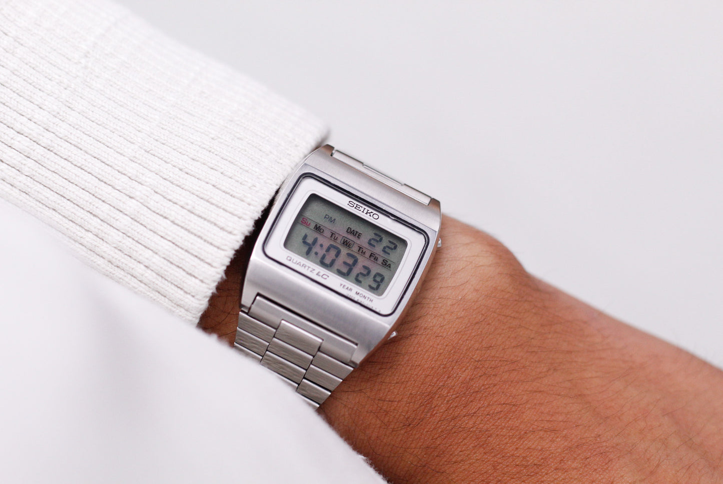1977 Seiko Quartz LC Year-Month Digital Men's Wrist-Watch