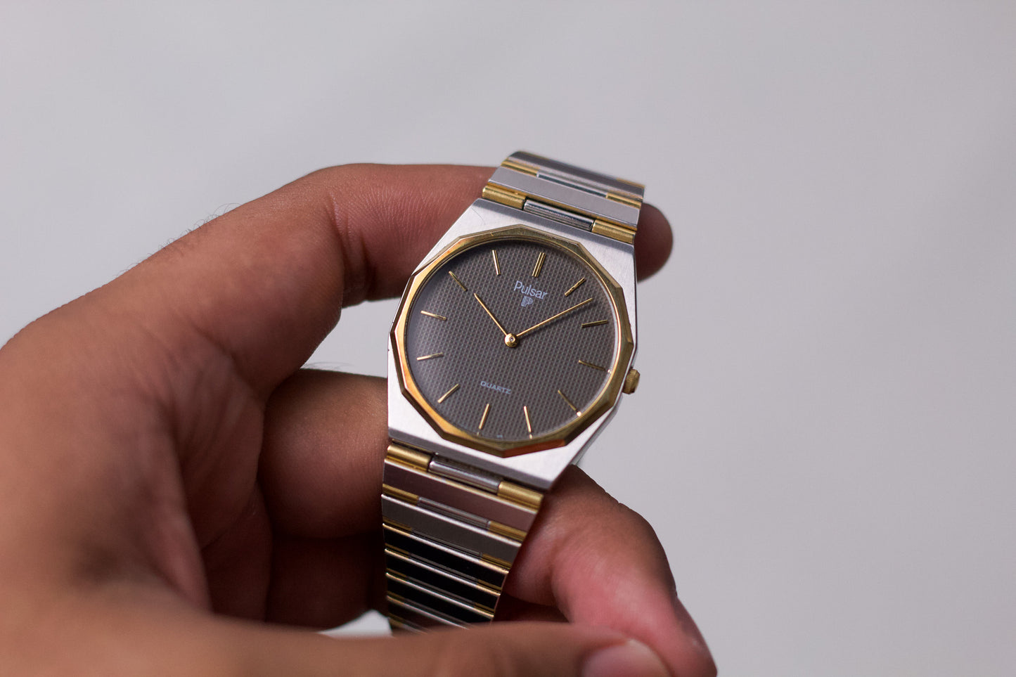 1993 Pulsar Quartz Gray Waffle Dial Two Tone Men's Wrist-Watch