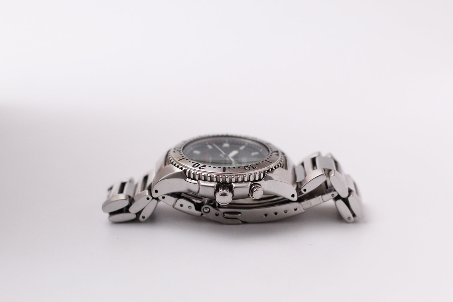 2005 Seiko Diver's 200M Kinetic Inky Black  Dial Men's Wrist-Watch Full-Set