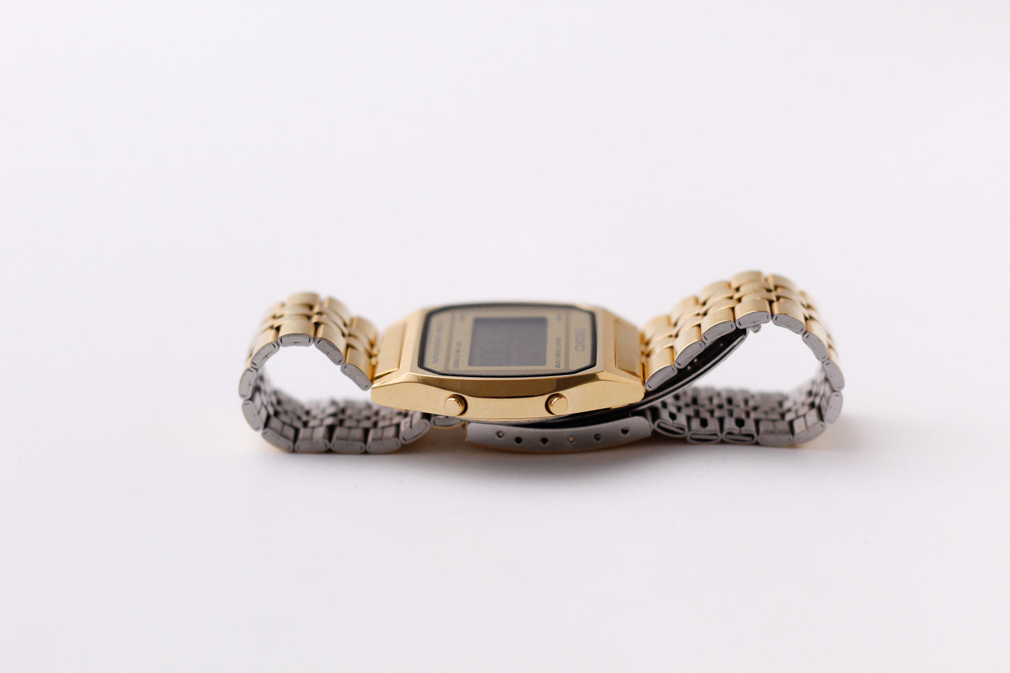 [Near Mint] Seiko Golden Quartz Digital Alarm-Chronograph Men's Wrist-Watch W/Box & Tag