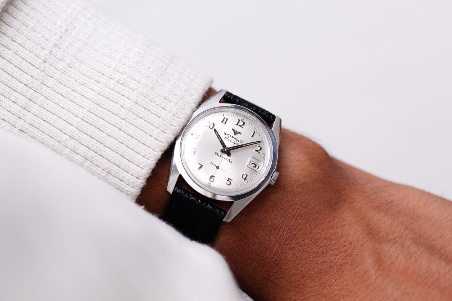 [Serviced] 1960s Wittnauer Automatic Silver Sunburst Dial Men's Wrist-Watch