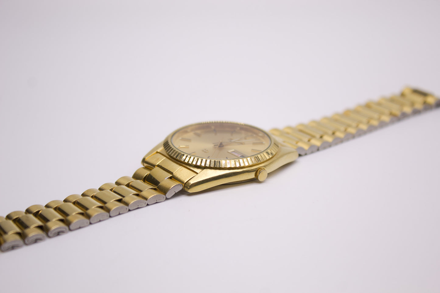1987 Seiko SQ 'Baby President' Gold Toned Men's Wrist-Watch