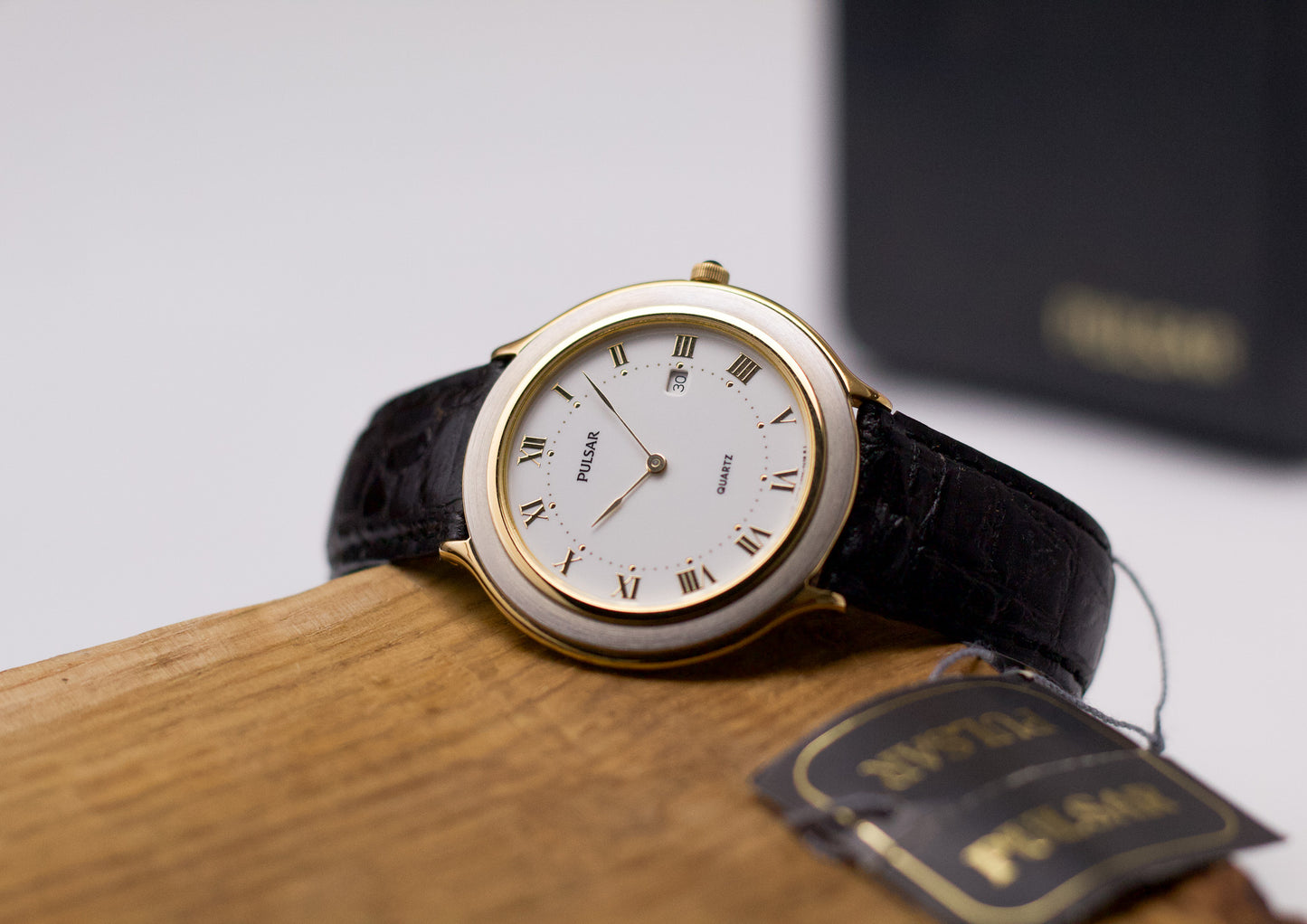 [New Old Stock] 2000 Pulsar Quartz Two Tone Men's Wrist-Watch Full-Set